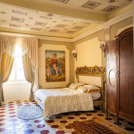 Palazzo Lari Sarzana Hotel Luaran gambar